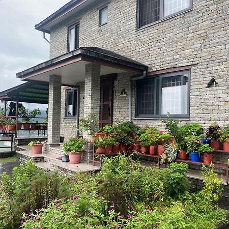 The North Face Inn'S Homestay Pokhara Zewnętrze zdjęcie