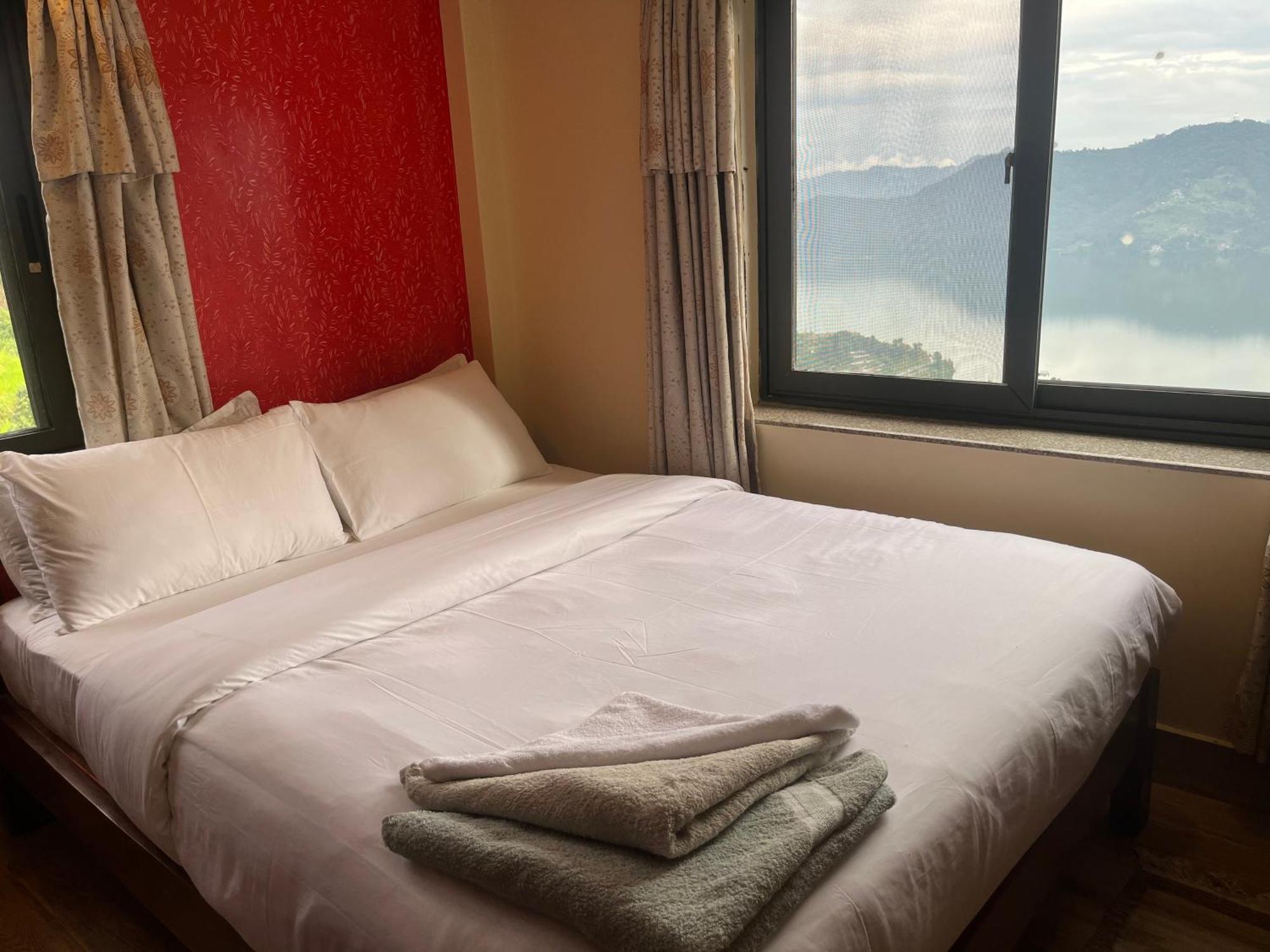 The North Face Inn'S Homestay Pokhara Zewnętrze zdjęcie